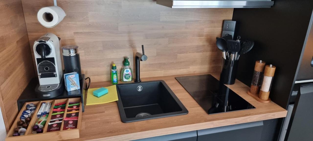 Federnest - Luxus-Studio - Kingsize Boxspringbett - Home-Office Mit Monitor Und Drucker - 11 Min Hbf Дуйсбург Экстерьер фото