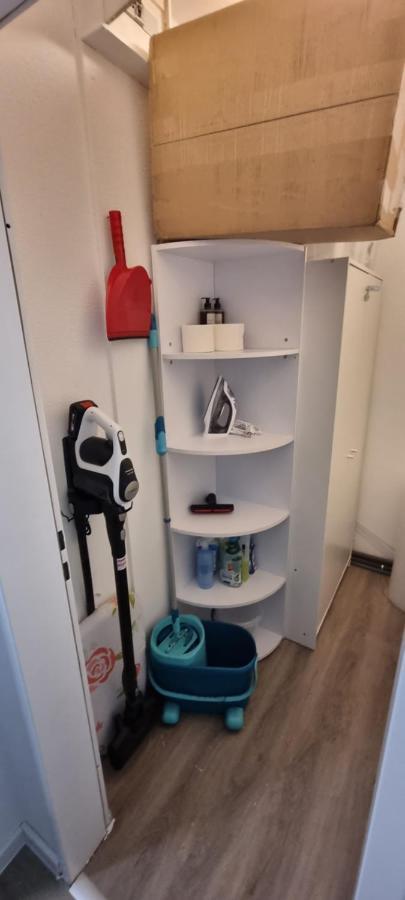 Federnest - Luxus-Studio - Kingsize Boxspringbett - Home-Office Mit Monitor Und Drucker - 11 Min Hbf Дуйсбург Экстерьер фото