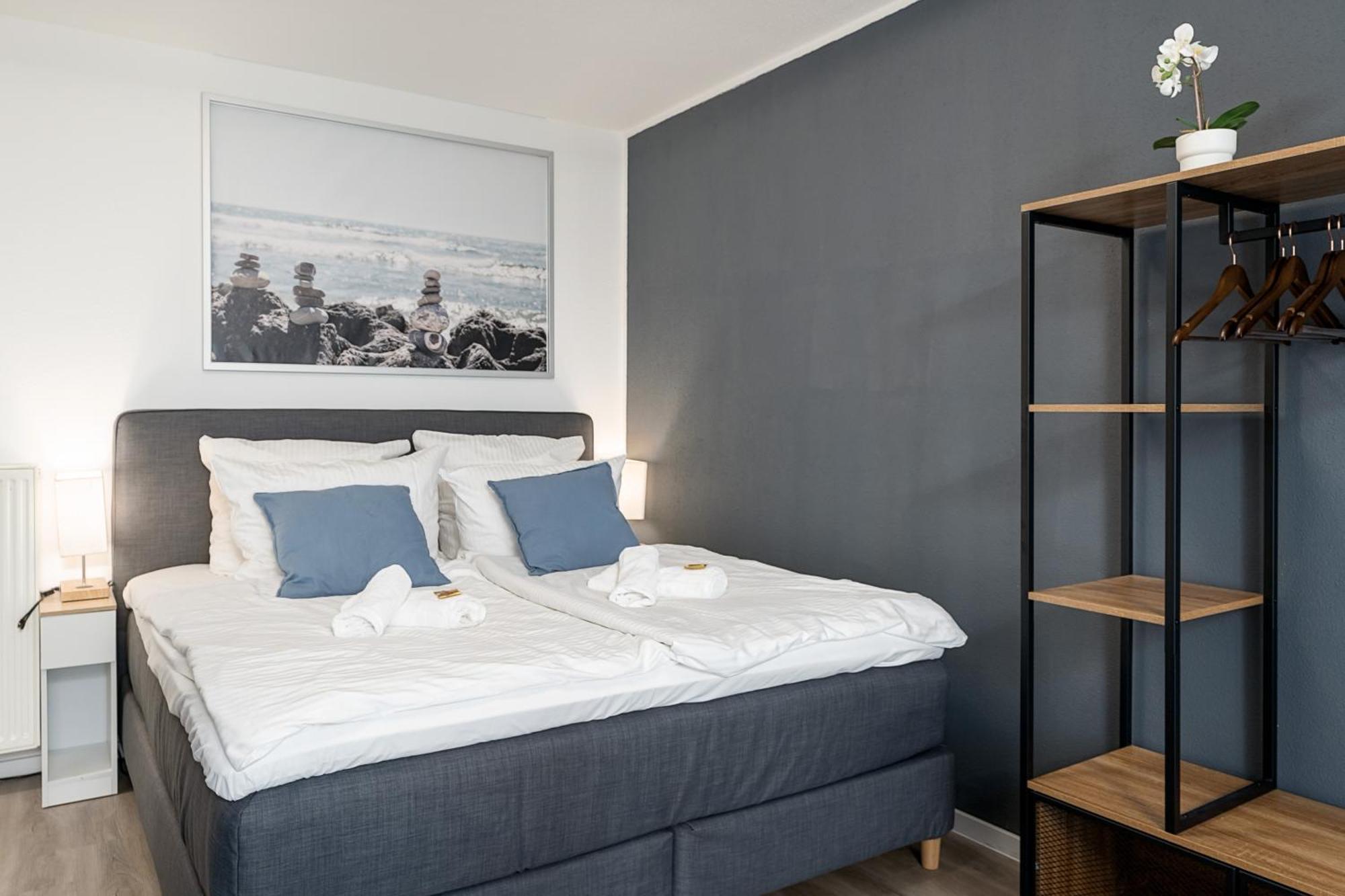 Federnest - Luxus-Studio - Kingsize Boxspringbett - Home-Office Mit Monitor Und Drucker - 11 Min Hbf Дуйсбург Экстерьер фото