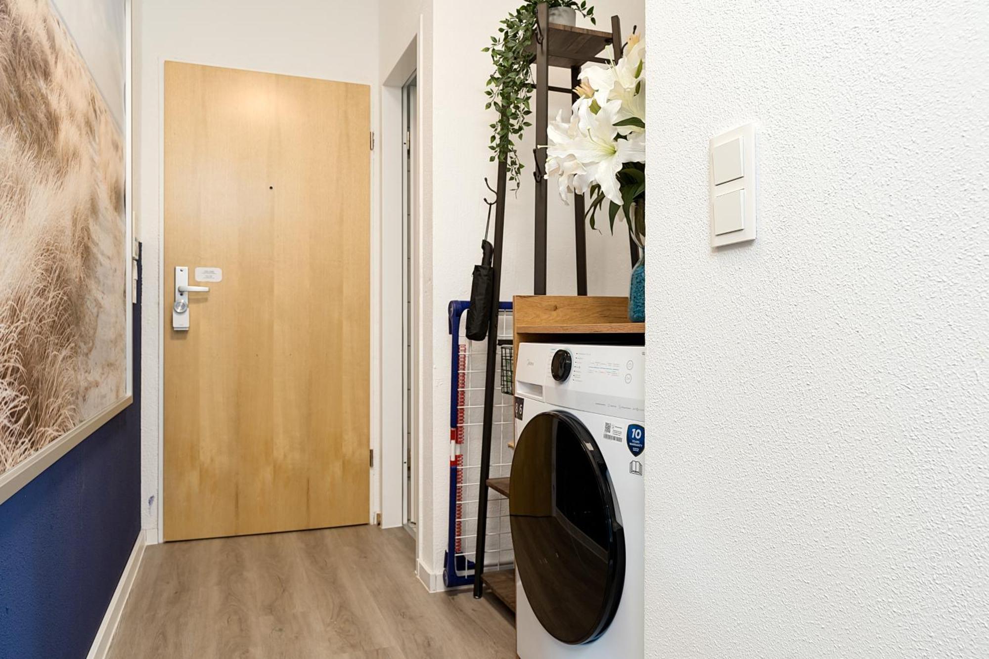 Federnest - Luxus-Studio - Kingsize Boxspringbett - Home-Office Mit Monitor Und Drucker - 11 Min Hbf Дуйсбург Экстерьер фото